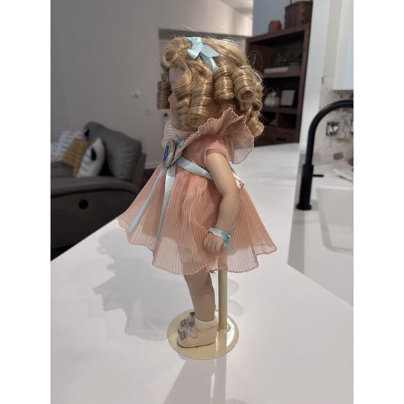 Danbury Mint Shirley Temple "The Worlds Darling" Porcelain Doll Pink Dress Book - Picture 4 of 16